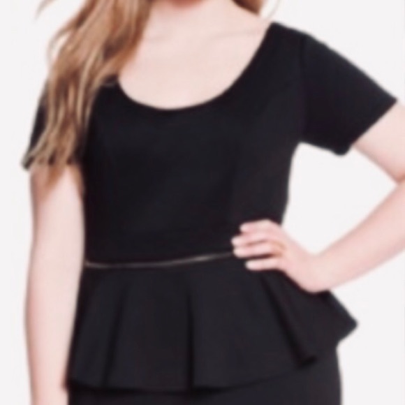 Eloquii detachable flutter sleeve top - Picture 1 of 4